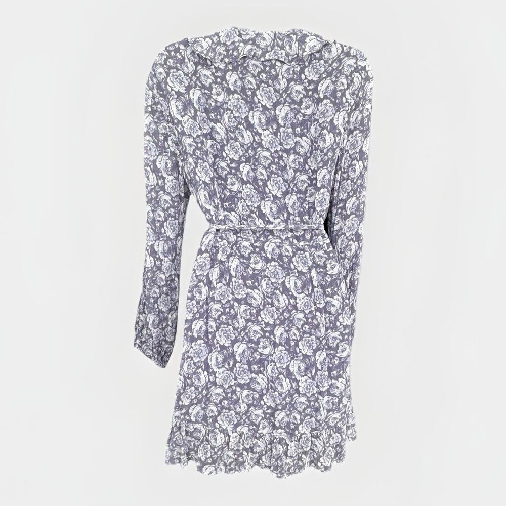 Paige Shawna 100% Silk Floral Paisley Ruffle Wrap Mini Dress Size Med Grey White - Picture 3 of 12